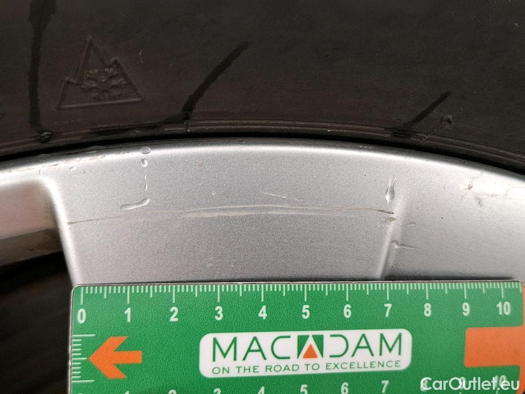  Skoda  Superb SKODA  Combi / 2019 / 5P / Break 1.4 TSI PHEV 218ch DSG6 Business #33