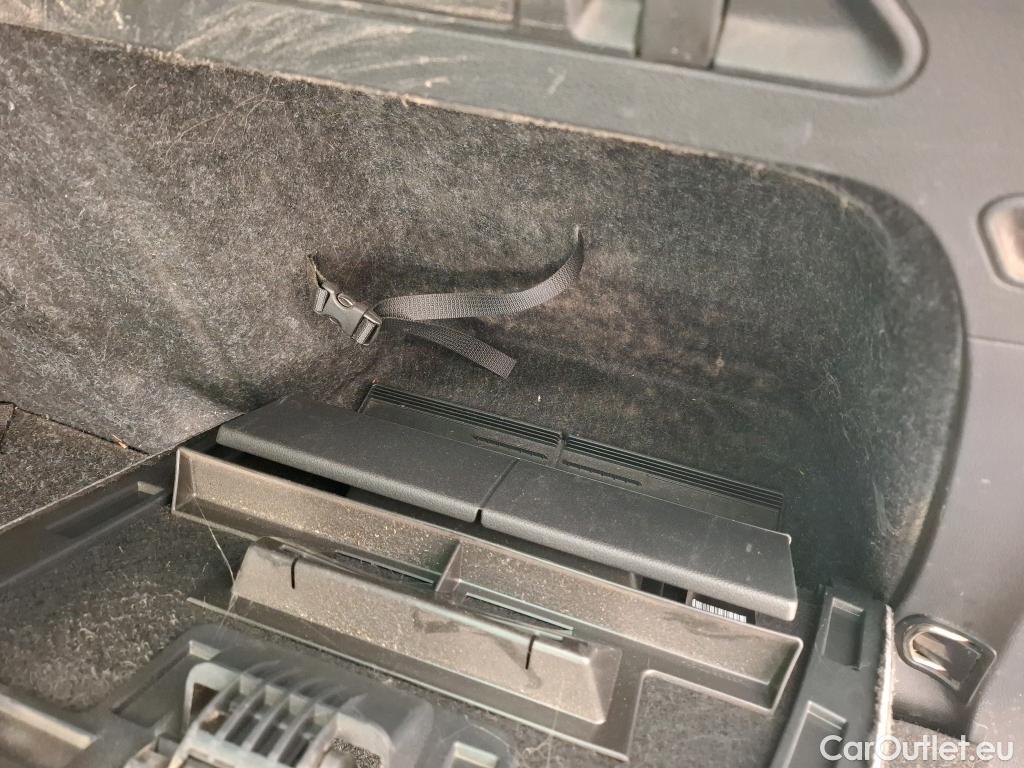  Skoda  Superb SKODA  Combi / 2019 / 5P / Break 1.4 TSI PHEV 218ch DSG6 Business #50