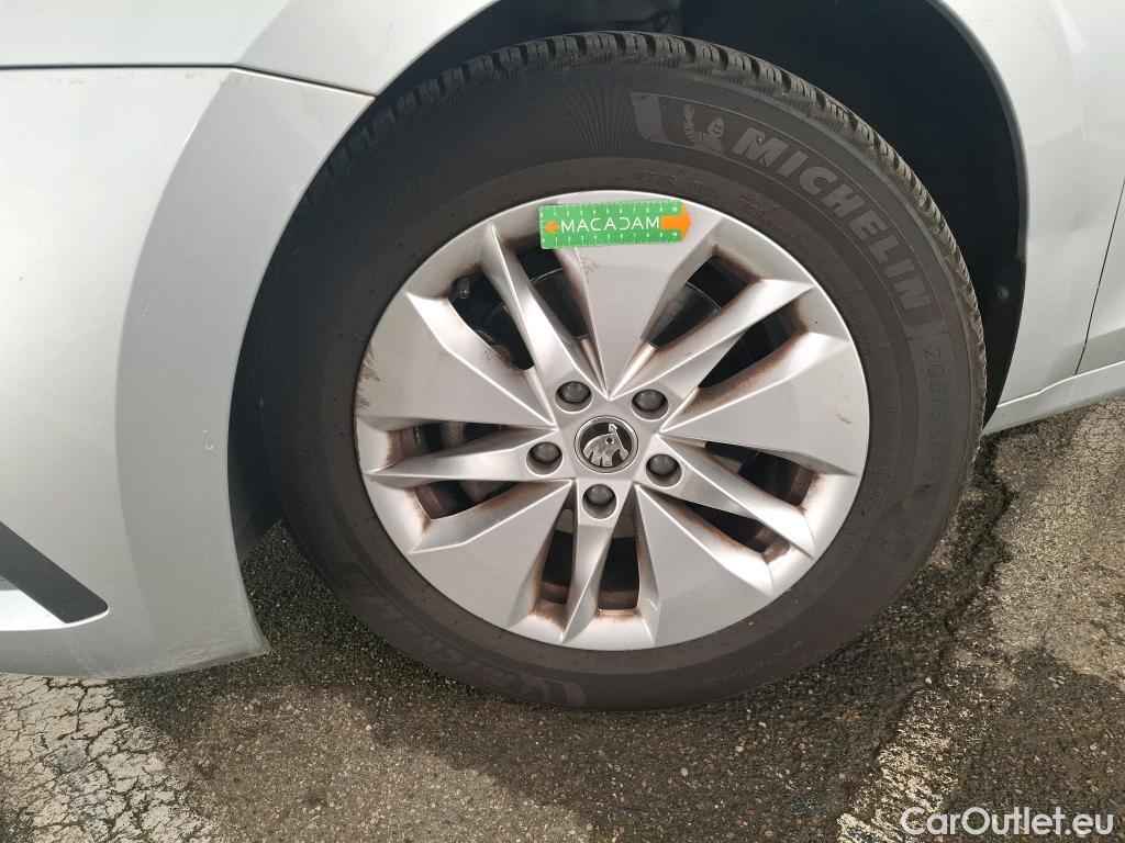  Skoda  Octavia  Break Business 2.0 TDI 115CV BVA7 E6d #16