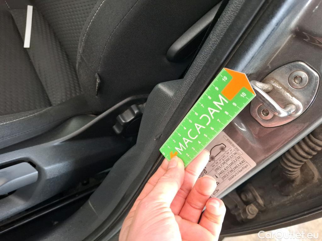  Volkswagen  Polo  VI Confortline Business 1.6 TDI 80CV BVM5 E6 #1