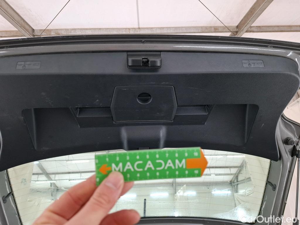  Volkswagen  Polo  VI Confortline Business 1.6 TDI 80CV BVM5 E6 #9