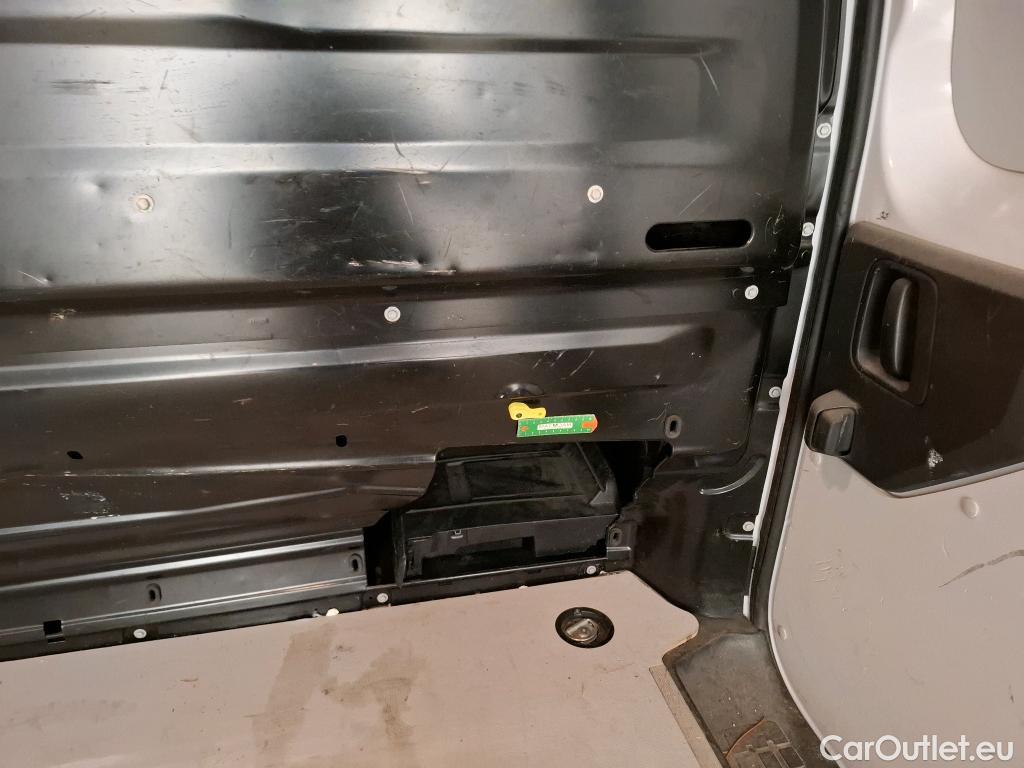  Fiat  Scudo FIAT  / 2021 / 4P / Fourgon tôlé 1.5 Mjet3 120ch 5.3 Standard Pro Lounge #3