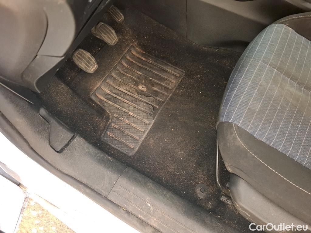  Peugeot  208  Premium 1.5 HDi 100CV BVM6 E6d #6