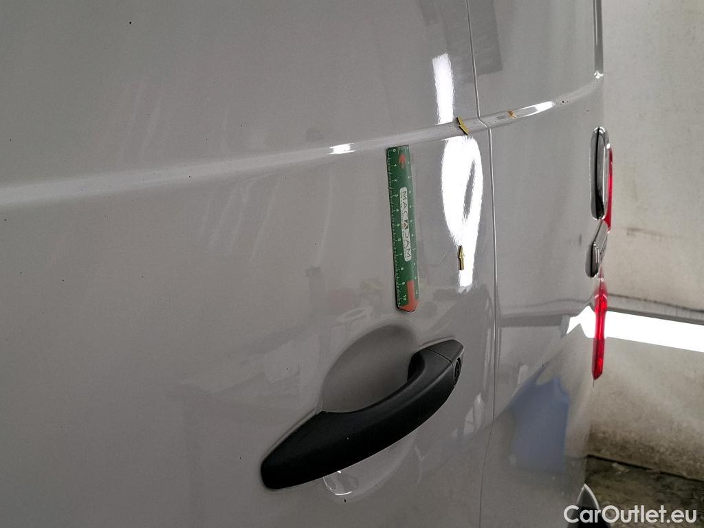  Fiat  Scudo FIAT  / 2021 / 4P / Fourgon tôlé 1.5 Mjet3 120ch 5.3 Standard Pro Lounge #14