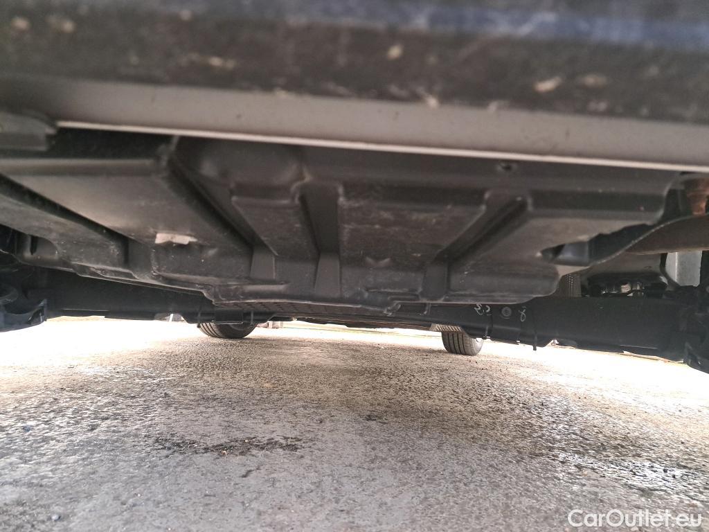  Peugeot  208  Premium 1.5 HDi 100CV BVM6 E6d #14