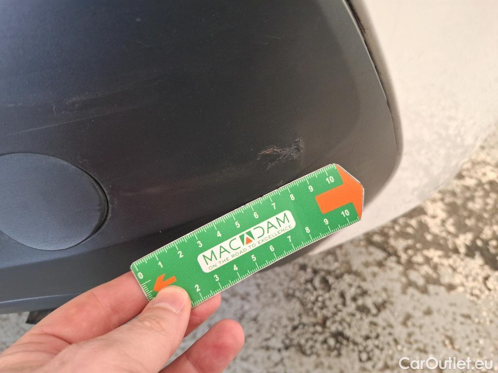  Peugeot  208  Premium 1.5 HDi 100CV BVM6 E6d #50