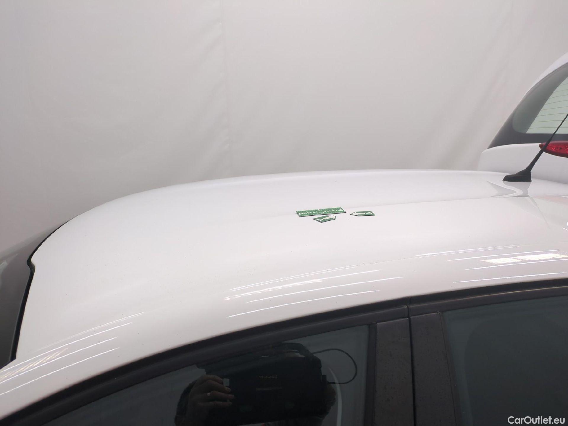  Peugeot  208  Affaire Premium Pack 1.2 80CV BVM5 E6dT #5