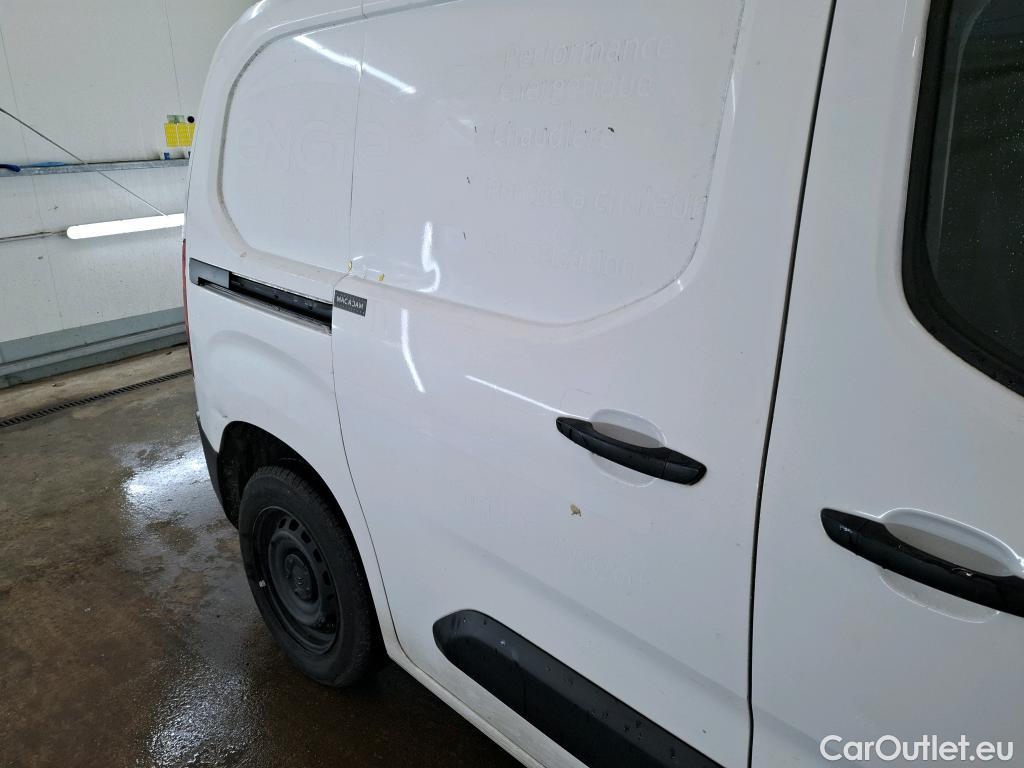  Citroen  Berlingo  Fourgon Club M 650 1.5 BlueHDi 75CV BVM5 E6dT #19