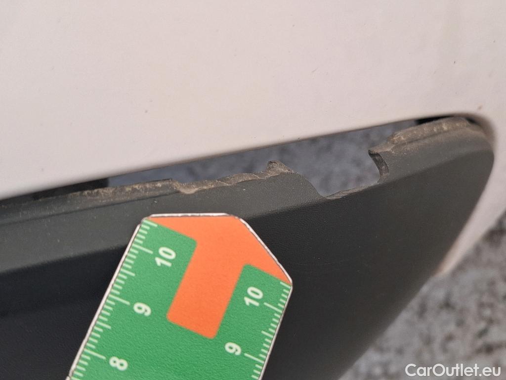  Peugeot  208  Premium 1.5 HDi 100CV BVM6 E6d #52