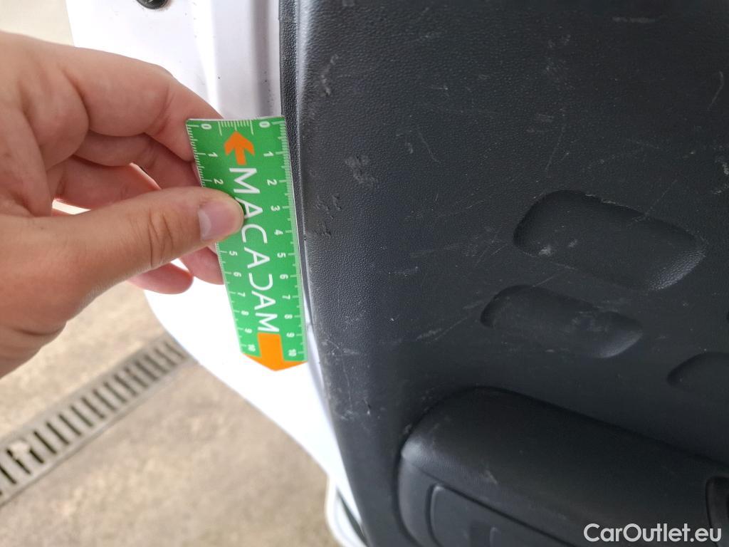  Citroen  C3  Société Feel 1.5 BlueHDI 100CV BVM6 E6d #4