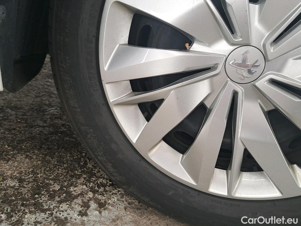  Peugeot  208  Premium 1.5 HDi 100CV BVM6 E6d #31
