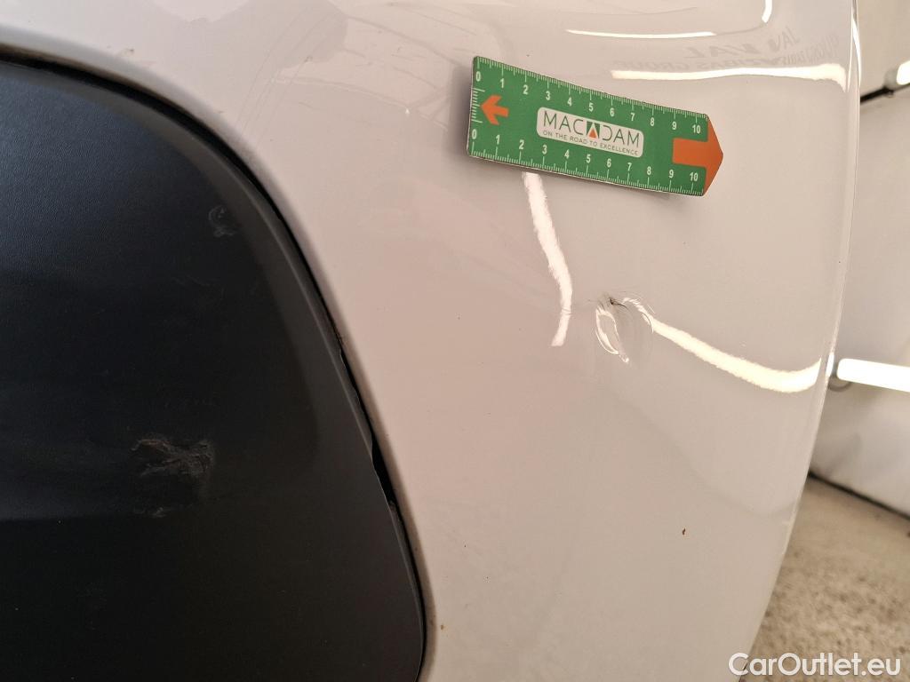  Peugeot  208  Premium 1.5 HDi 100CV BVM6 E6d #13