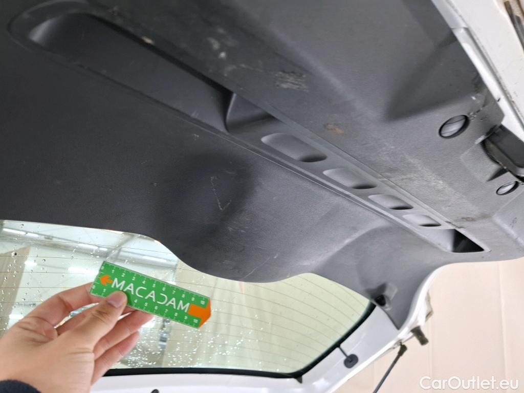  Citroen  C3  Société Feel 1.5 BlueHDI 100CV BVM6 E6d #18