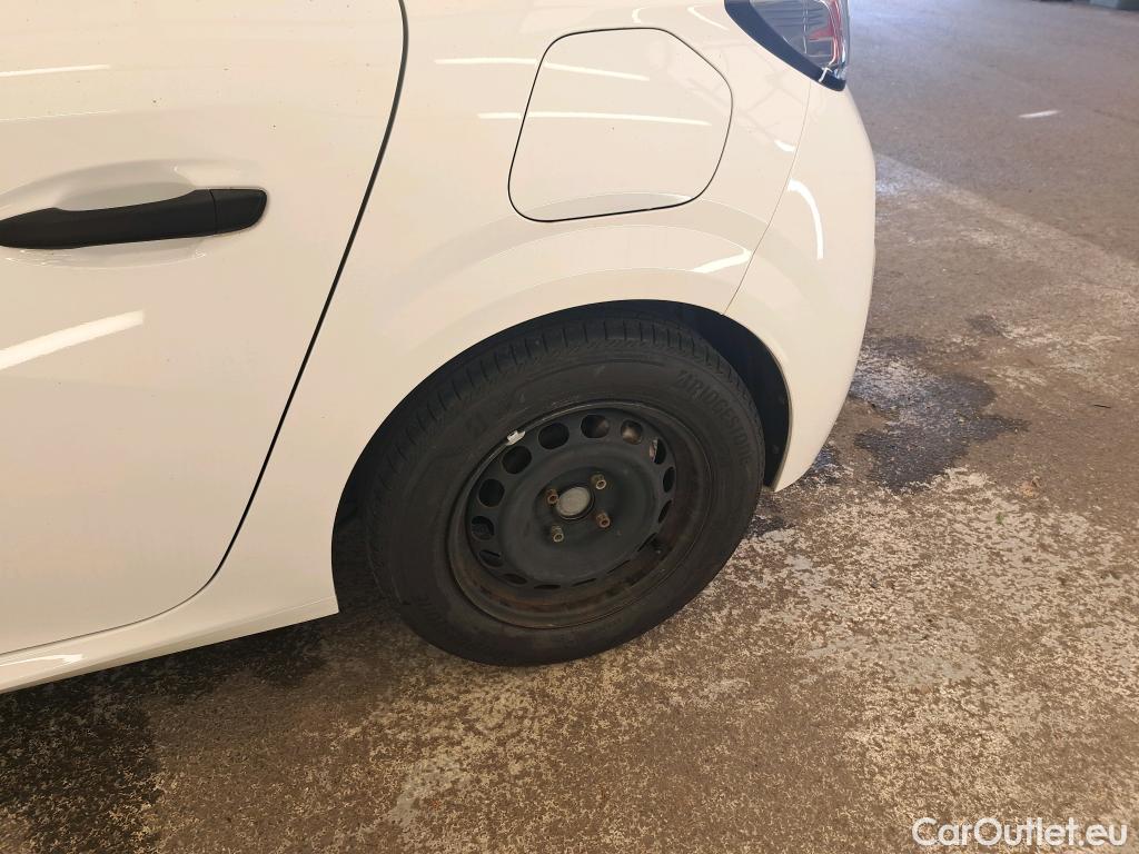  Peugeot  208  Premium 1.5 HDi 100CV BVM6 E6d #24