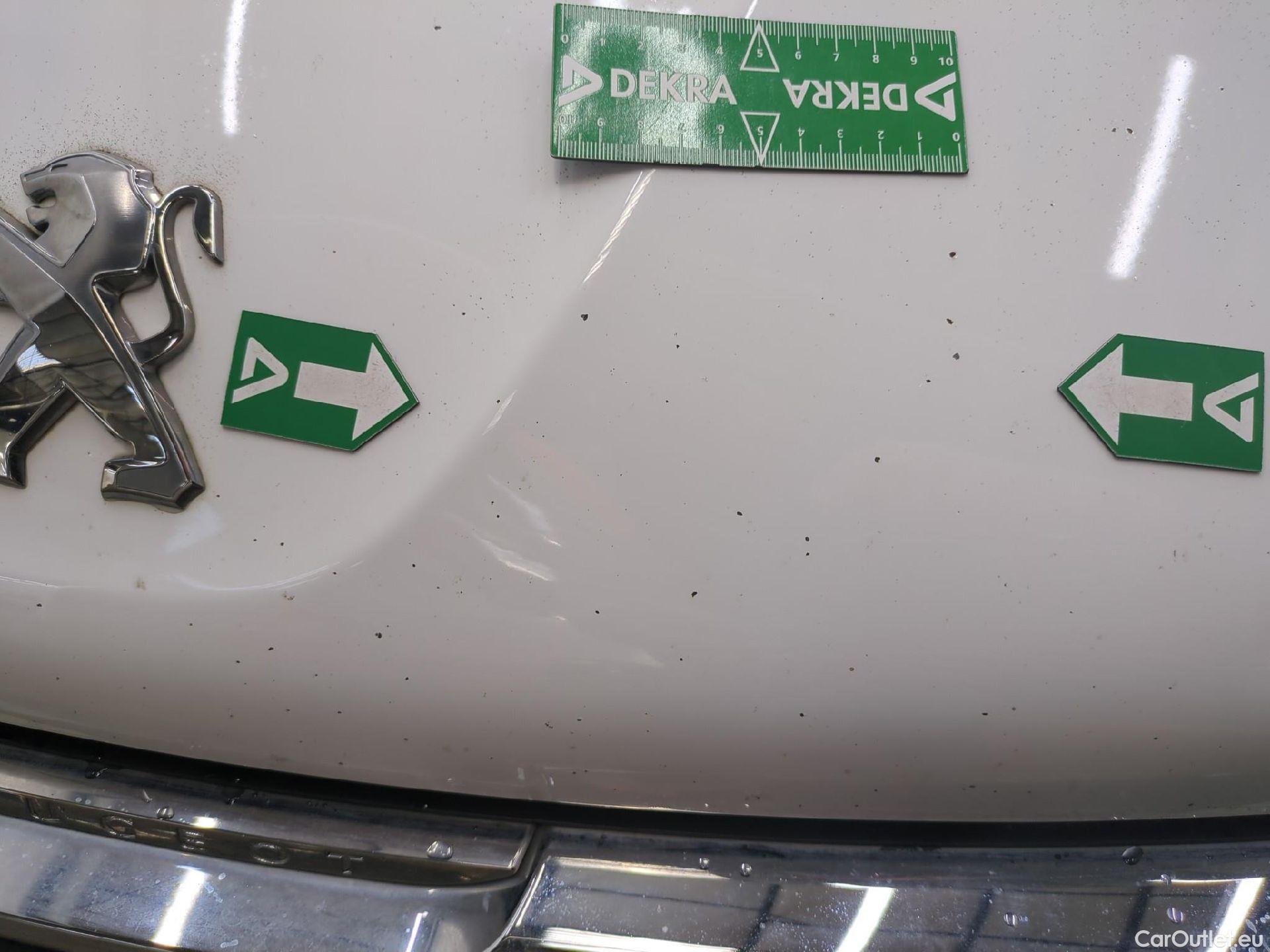  Peugeot  208  Affaire Premium Pack 1.2 80CV BVM5 E6dT #17