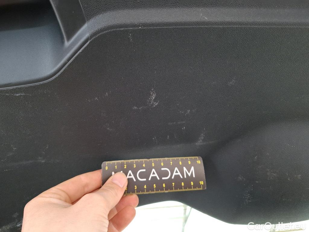  Peugeot  208  Affaire Premium 1.5 HDi 100CV BVM5 E6dT #17