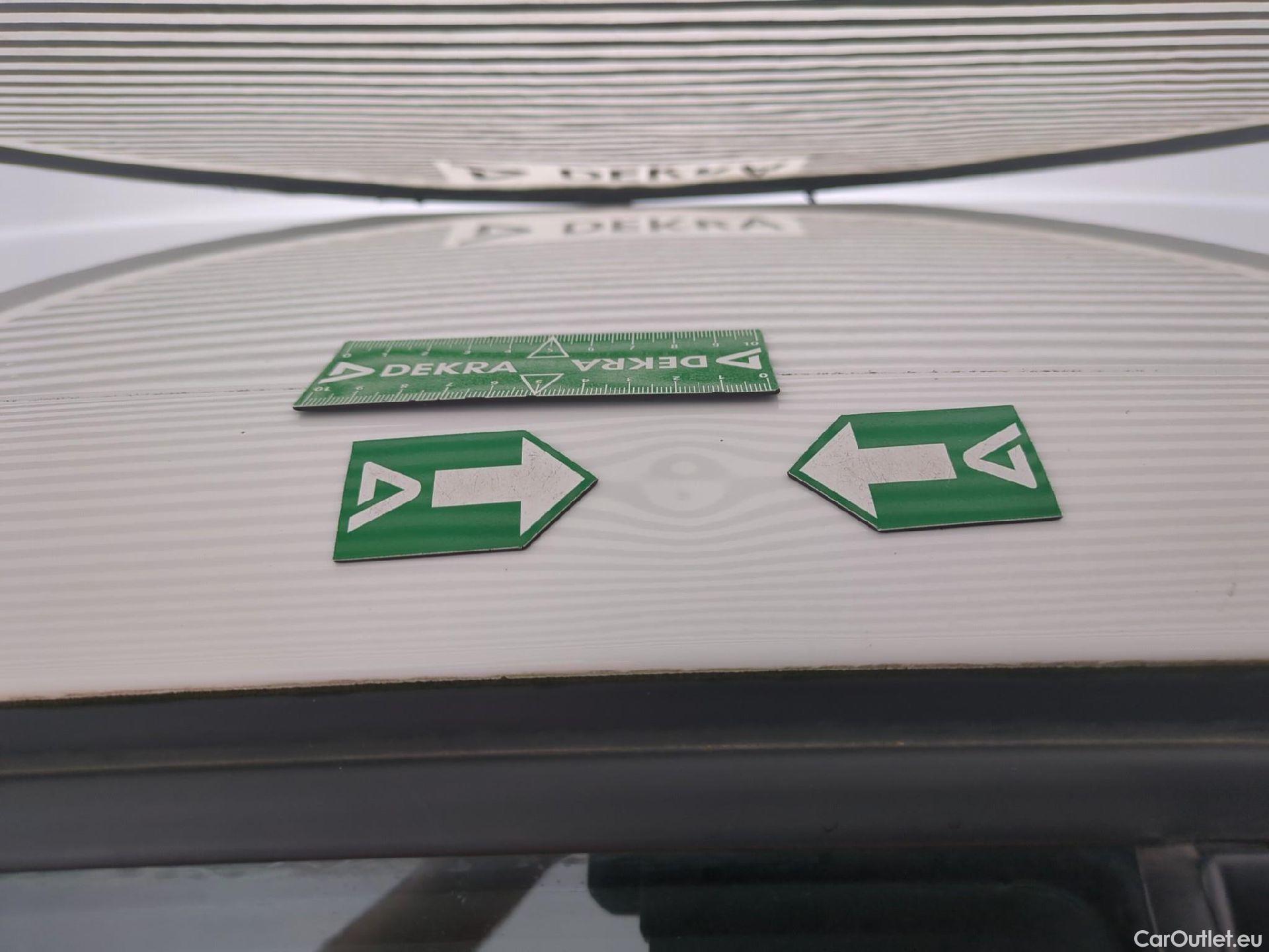  Peugeot  208  Affaire Premium Pack 1.2 80CV BVM5 E6dT #13