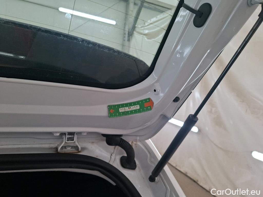  Peugeot  208  Premium 1.5 HDi 100CV BVM6 E6d #22