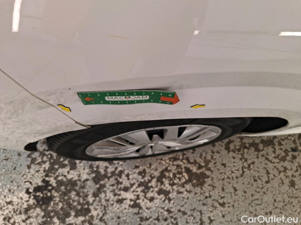  Peugeot  208  Premium 1.5 HDi 100CV BVM6 E6d #24