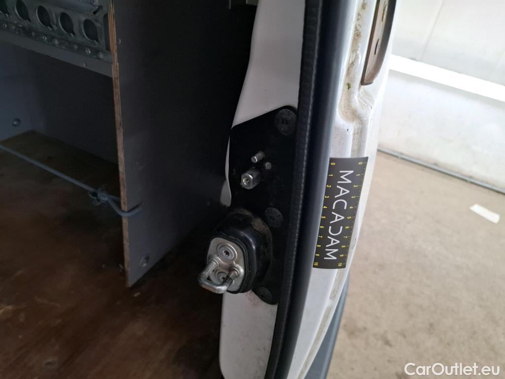  Citroen  Berlingo  Fourgon Club M 650 1.5 BlueHDi 100CV BVM6 E6d #18