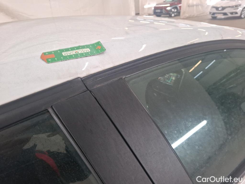  Renault  Clio  IV Business 0.9 TCe 90CV BVM5 E6 #8