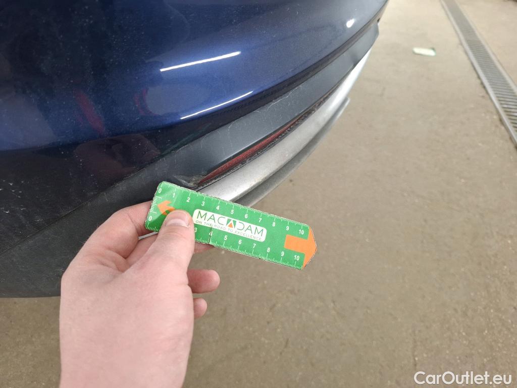  Audi  A4  Avant 35 TDI Business Line 2.0 TDI 165CV BVA7 E6d #10