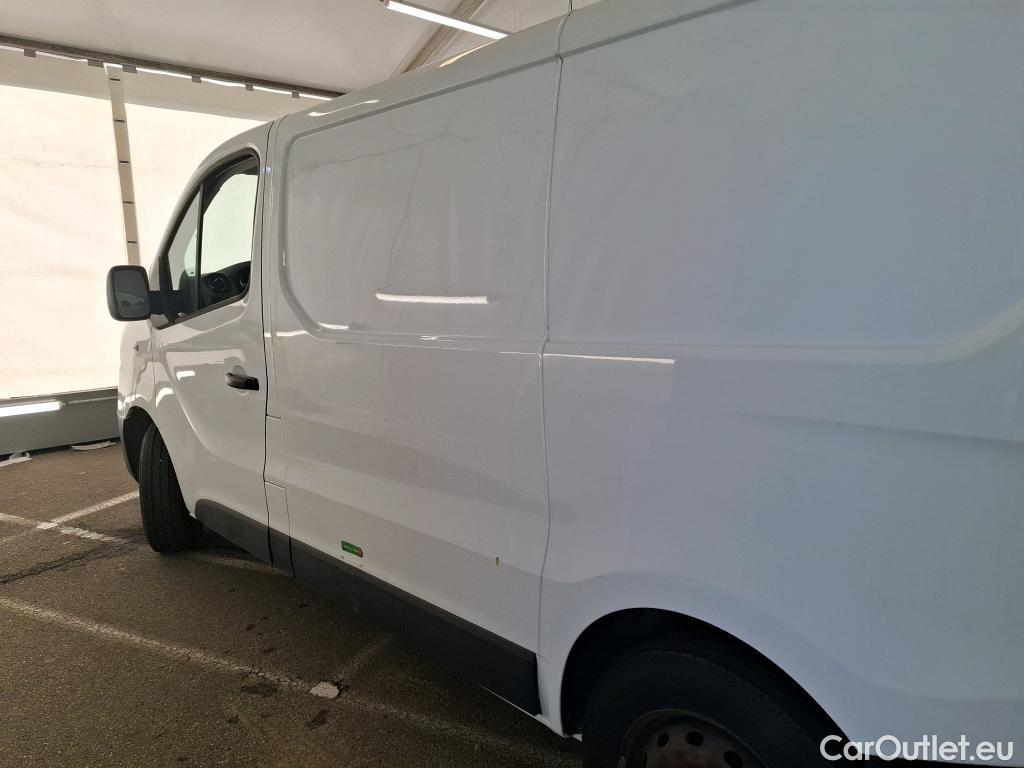  Renault  Trafic RENAULT  VU 4p Fourgon FG-GCF L1H1 1000 dCi 90 #45
