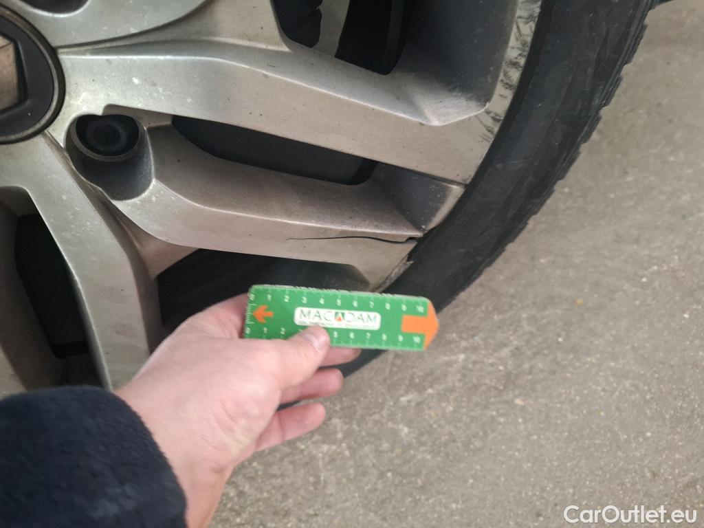  Renault  Clio  IV Business 0.9 TCe 90CV BVM5 E6 #32