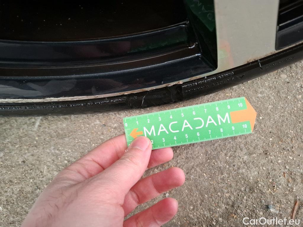  Audi  A3 AUDI  Sportback / 2020 / 5P / Berline 40 TFSI e 204 S Tronic Design Luxe #18