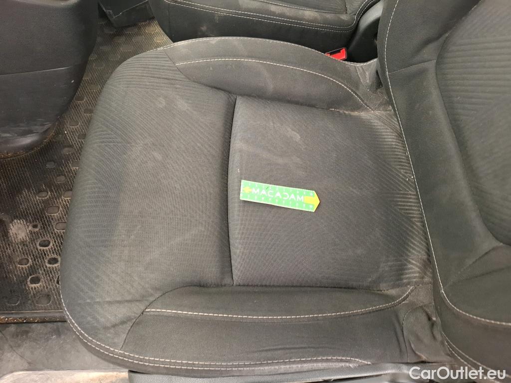  Renault  Trafic RENAULT  VU 4p Fourgon FG-GCF L1H1 1000 dCi 90 #55