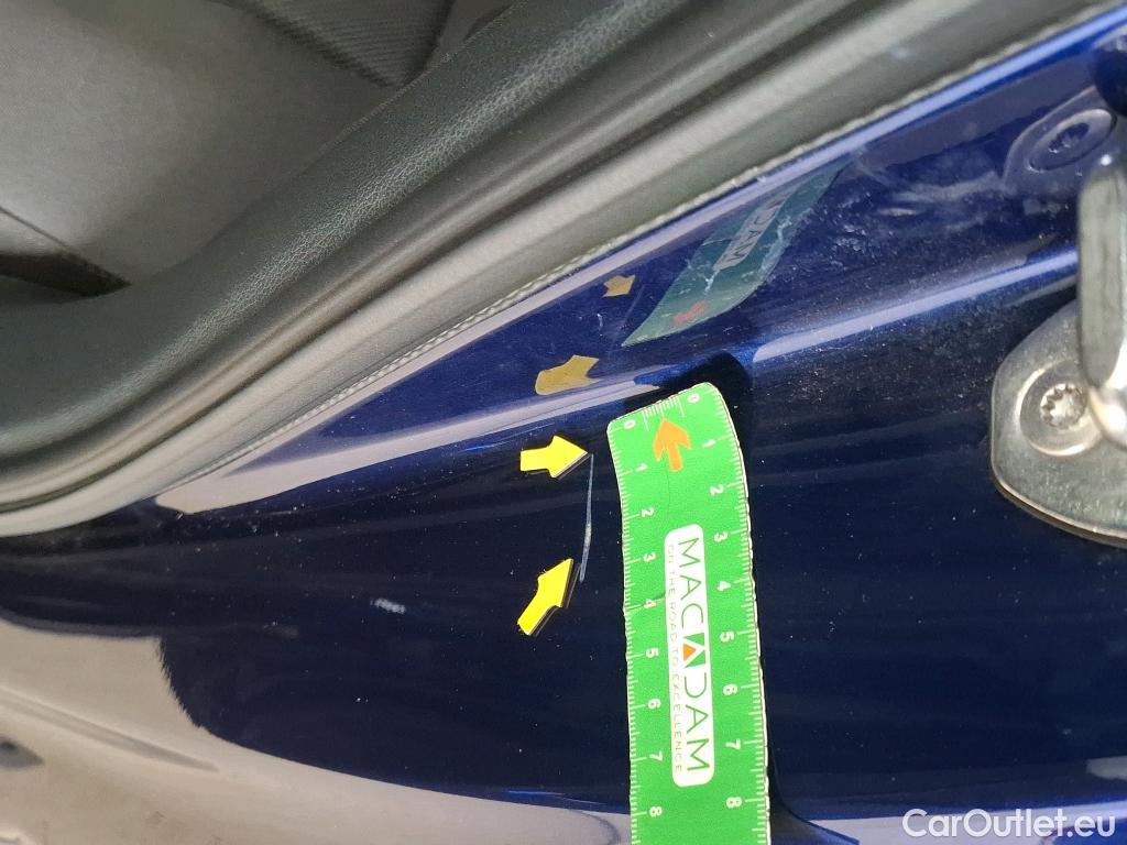  Audi  A4  Avant 35 TDI Business Line 2.0 TDI 165CV BVA7 E6d #17