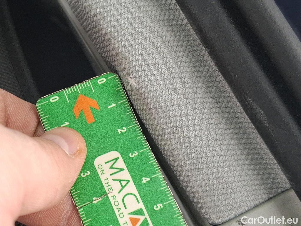  Audi  A4  Avant 35 TDI Business Line 2.0 TDI 165CV BVA7 E6d #19