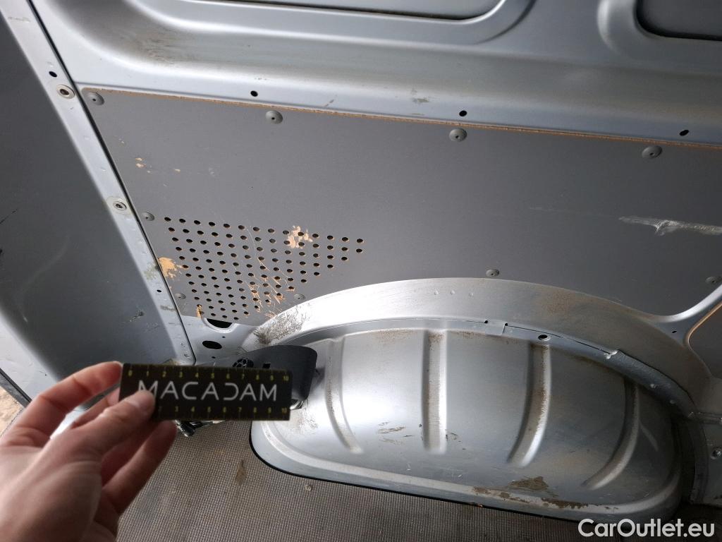  Volkswagen  Transporter VOLKSWAGEN  / 2019 / 4P / Fourgon tôlé 2.0 TDi 110 L1H1 Business #21