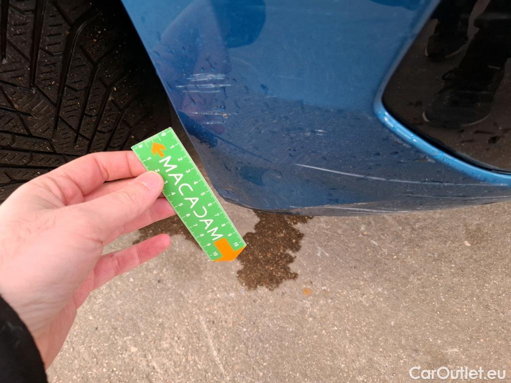  Audi  A3 AUDI  Sportback / 2020 / 5P / Berline 40 TFSI e 204 S Tronic Design Luxe #12