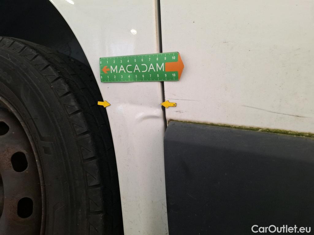  Renault  Trafic RENAULT  VU 4p Fourgon FG-GCF L1H1 1000 dCi 90 #10