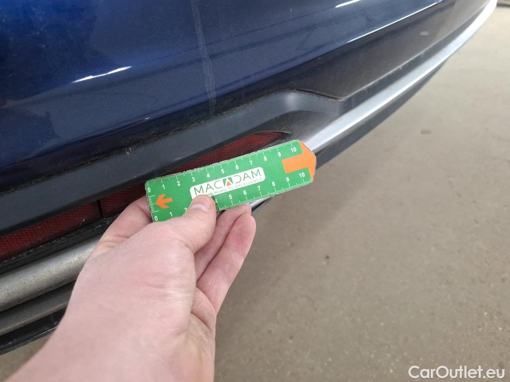  Audi  A4  Avant 35 TDI Business Line 2.0 TDI 165CV BVA7 E6d #12