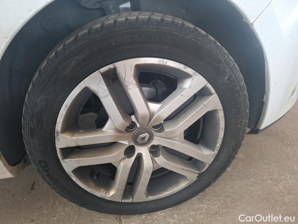  Renault  Clio  IV Business 0.9 TCe 90CV BVM5 E6 #2