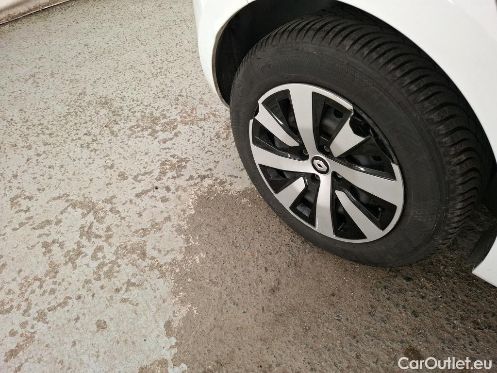  Renault  Clio  V Evolution Réversible 1.0 TCe 90CV BVM6 E6d #18