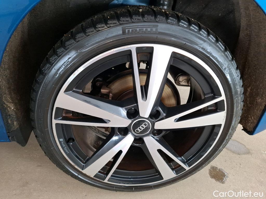  Audi  A3 AUDI  Sportback / 2020 / 5P / Berline 40 TFSI e 204 S Tronic Design Luxe #25