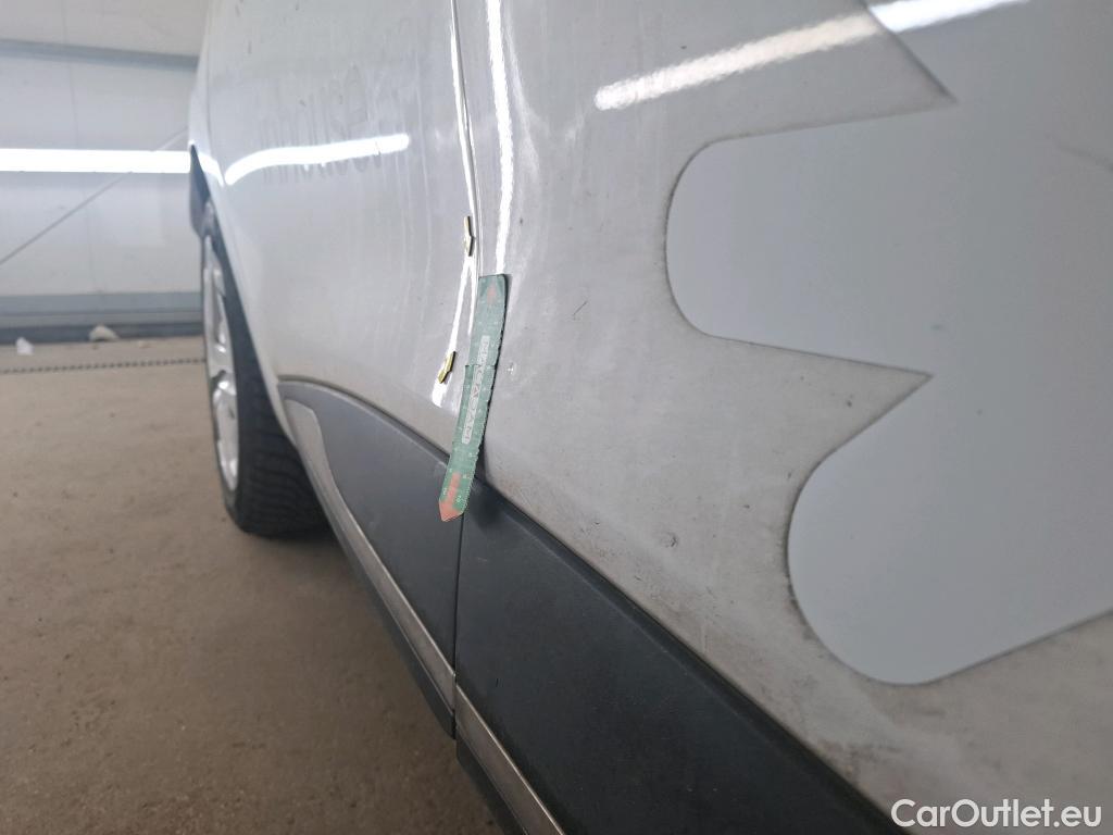  Renault  Clio  IV Business 0.9 TCe 90CV BVM5 E6 #19