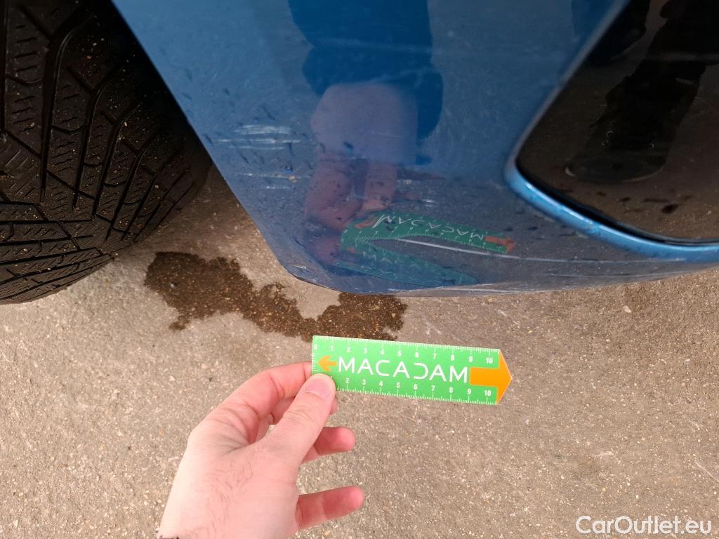  Audi  A3 AUDI  Sportback / 2020 / 5P / Berline 40 TFSI e 204 S Tronic Design Luxe #11