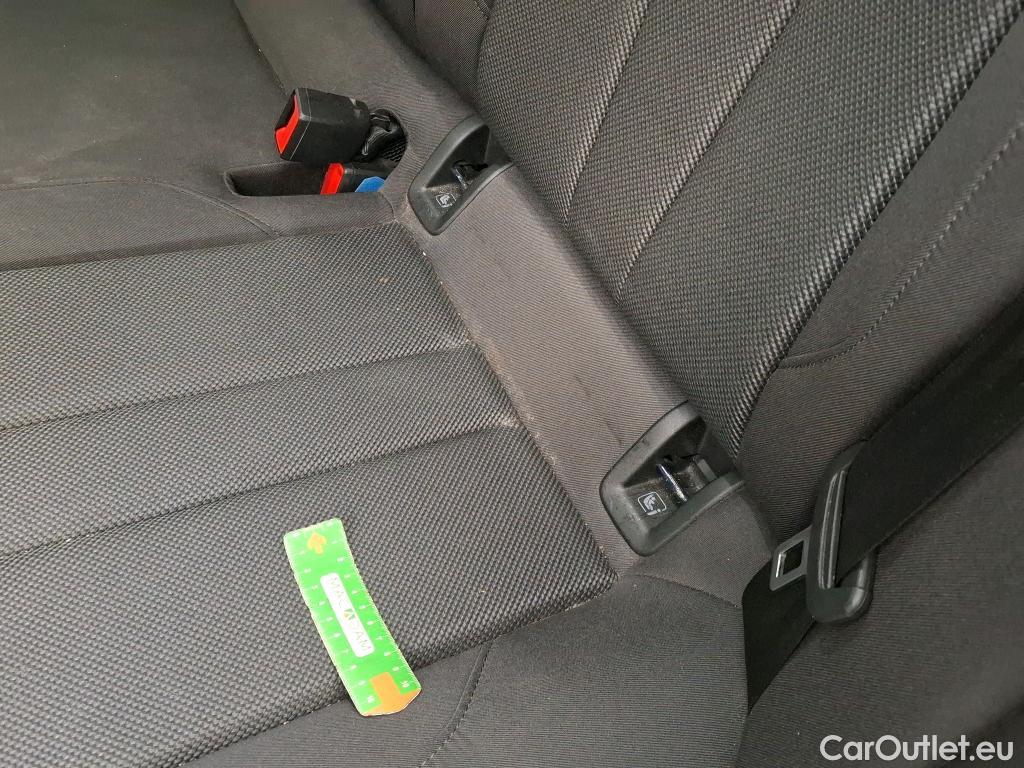  Audi  A4  Avant 35 TDI Business Line 2.0 TDI 165CV BVA7 E6d #25