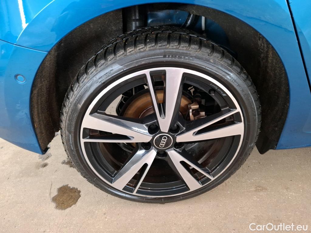  Audi  A3 AUDI  Sportback / 2020 / 5P / Berline 40 TFSI e 204 S Tronic Design Luxe #27