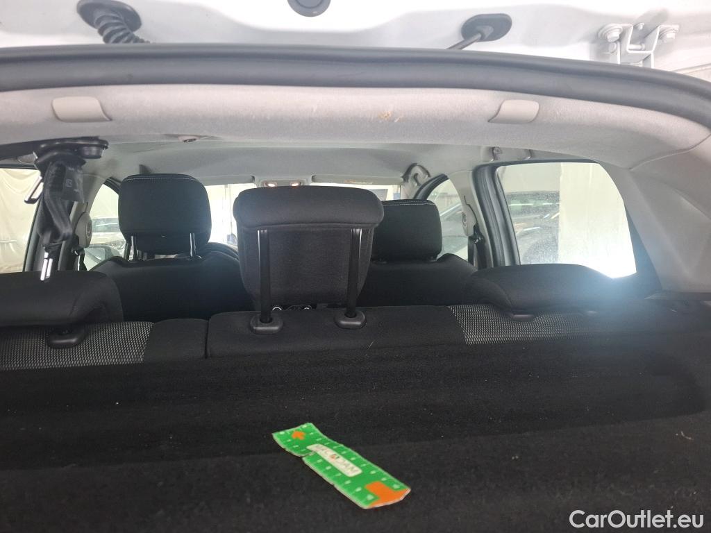  Renault  Clio  IV Business 0.9 TCe 90CV BVM5 E6 #13