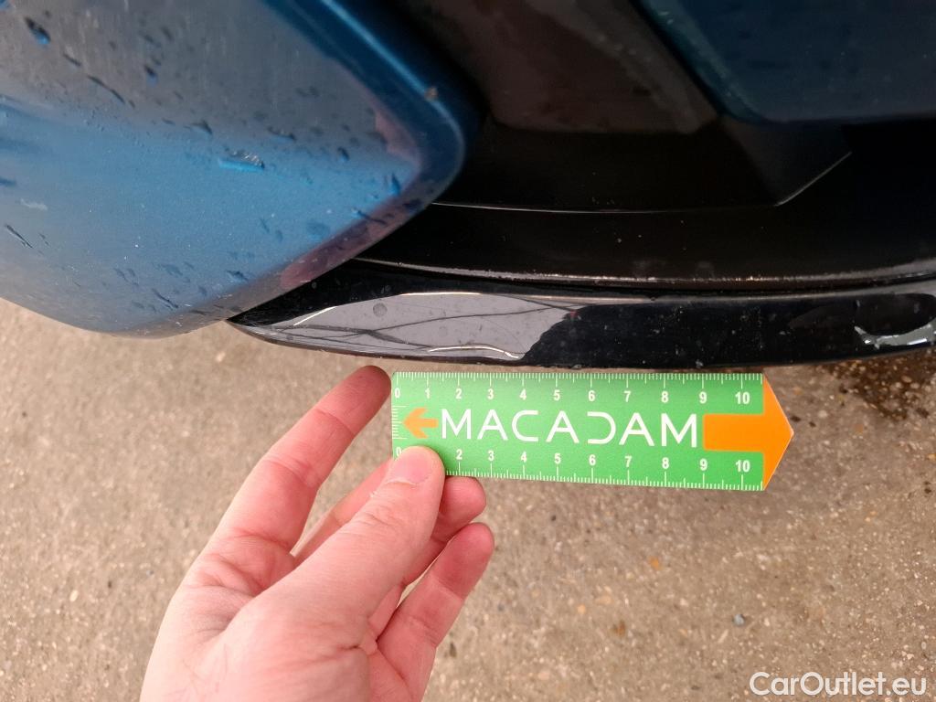  Audi  A3 AUDI  Sportback / 2020 / 5P / Berline 40 TFSI e 204 S Tronic Design Luxe #5