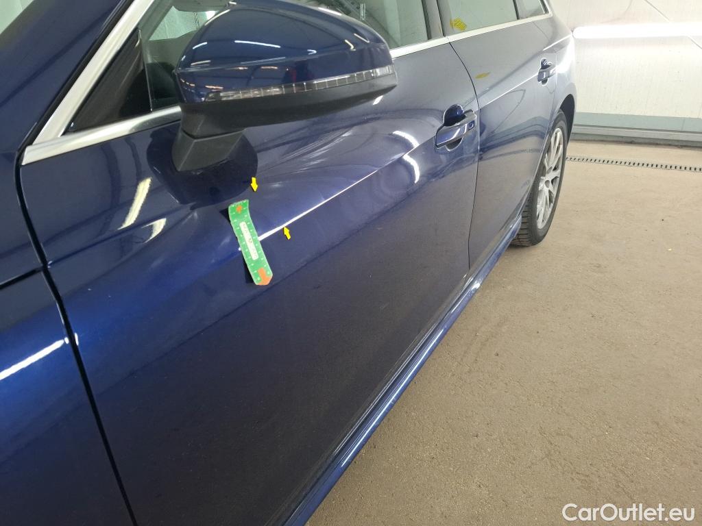  Audi  A4  Avant 35 TDI Business Line 2.0 TDI 165CV BVA7 E6d #1