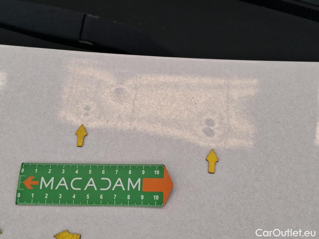  Renault  Trafic RENAULT  VU 4p Fourgon FG-GCF L1H1 1000 dCi 90 #18