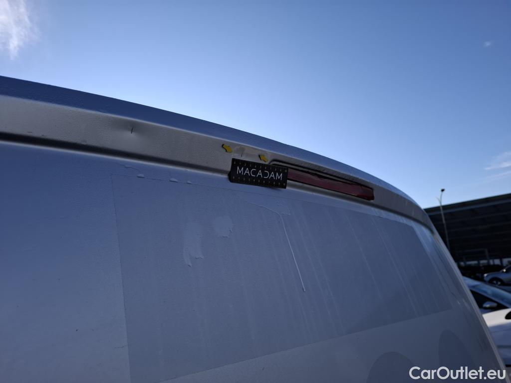  Volkswagen  Transporter VOLKSWAGEN  / 2019 / 4P / Fourgon tôlé 2.0 TDi 110 L1H1 Business #9