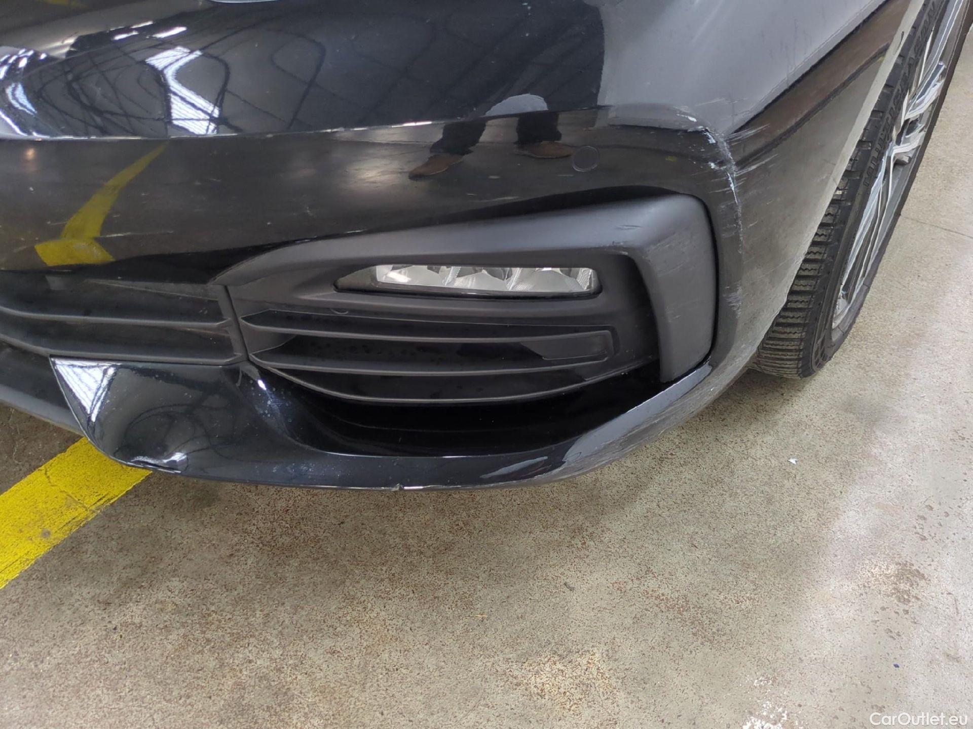  Bmw  Serie 1 Série 1 Berline 116 d Lounge 1.5 115CV BVA7 E6d #14