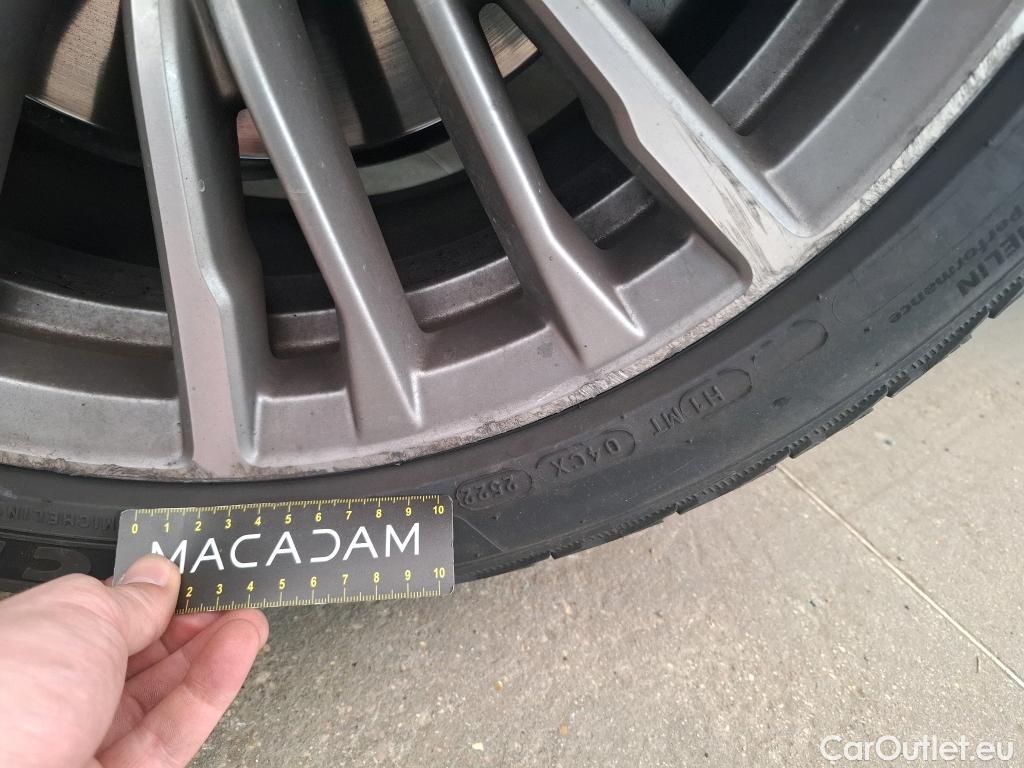  Bmw  Serie 3 BMW Série 3 Berline / 2018 / 4P / Berline 330e 292ch Luxury BVA8 Hybride #38